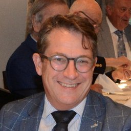 Yves De Backer